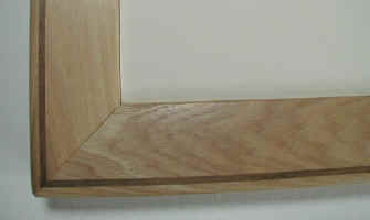 maple_with_walnut_insert.JPG (95801 bytes)